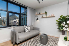 Stylish Studio in The Tokyo Rooftop Pool & Braai